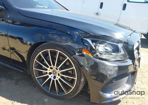 2018 Mercedes-Benz C 300 from USA, damaged, VIN 55SWF4JB5JU266468
